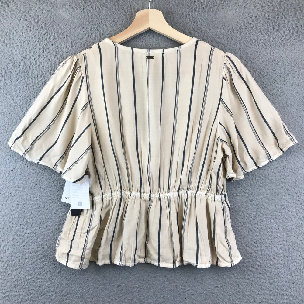 New O’Neil  LADIES WES STRIPE‎ TOP S - Picture 2 of 14